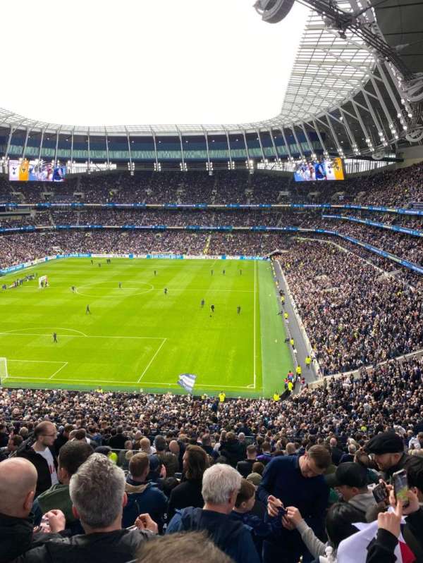 Tottenham Hotspur Stadium, bloc: 323, rangée: 54, place: 139