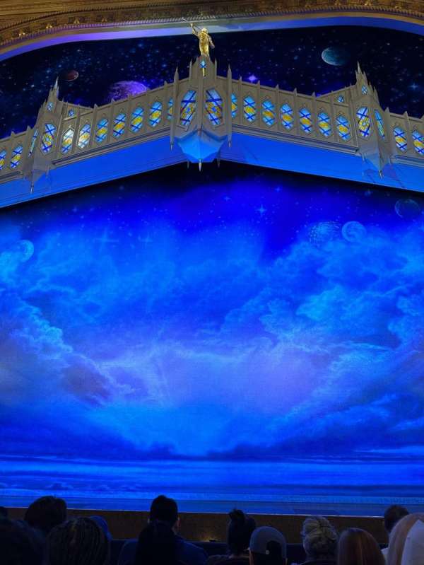 Eugene O'Neill Theatre, bloc: Orchestra C, rangée: E, place: 105
