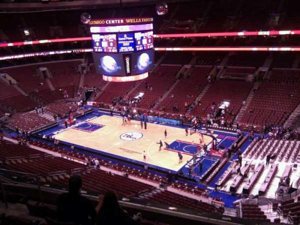 Xfinity Mobile Arena, bloc: 216, rangée: 6, place: 6