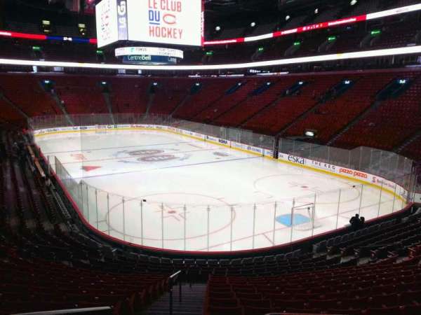 Centre Bell, bloc: 120, rangée: m, place: 20