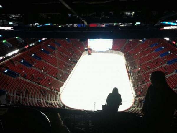 Centre Bell, bloc: 310, rangée: O, place: 1