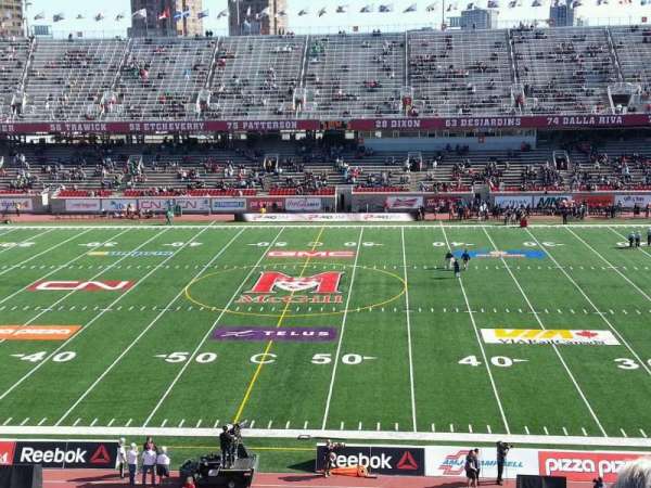 Percival Molson Memorial Stadium, bloc: f2, rangée: 4, place: 15