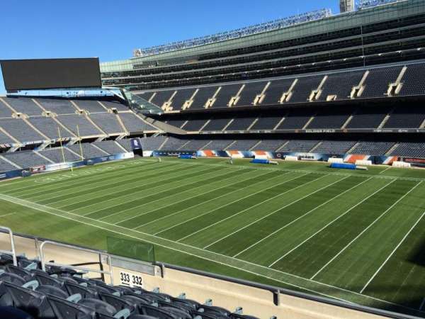 Soldier Field, bloc: 332, rangée: 6, place: 9