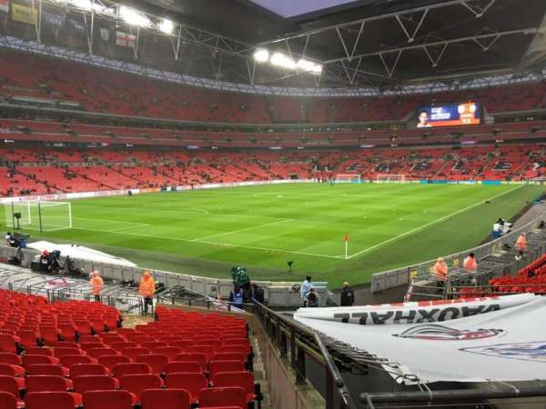 Wembley Stadium, bloc: 108, rangée: 24, place: 150