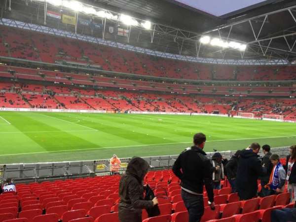 Wembley Stadium, bloc: 106, rangée: 18, place: 66
