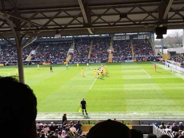 Craven Cottage, bloc: B, rangée: N, place: 13