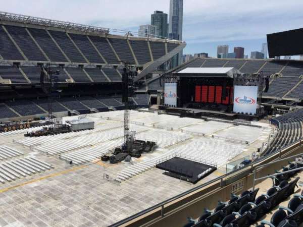 Soldier Field, bloc: 313, rangée: 5, place: 6