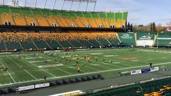 Commonwealth Stadium, Edmonton, bloc: X, rangée: 25, place: 5