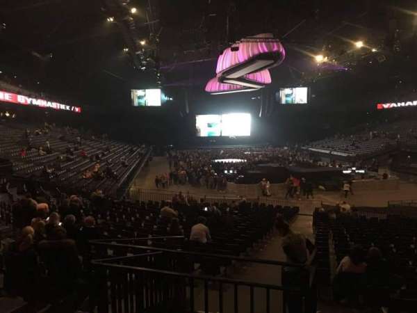 AFAS Dome, bloc: 137, rangée: 33, place: 2