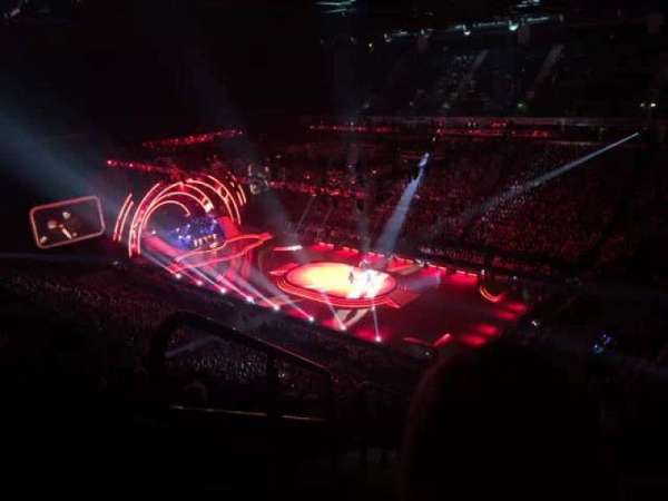 AO Arena, bloc: 206, rangée: Q, place: 1