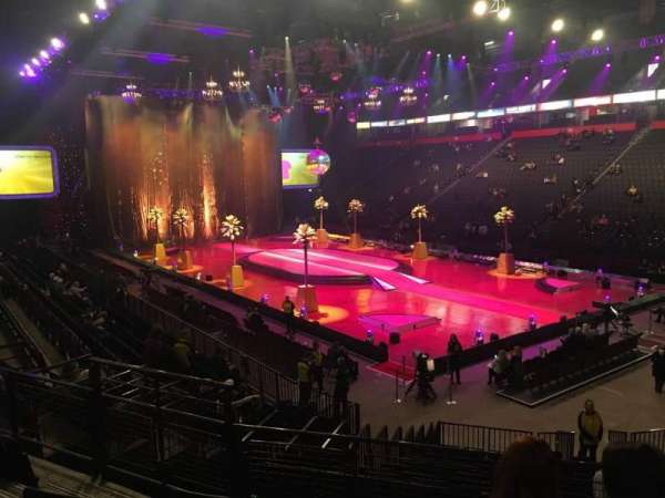 AO Arena, bloc: 106, rangée: Q, place: 6