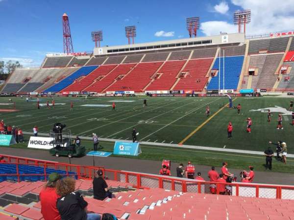 McMahon Stadium, bloc: B, rangée: 18, place: 27