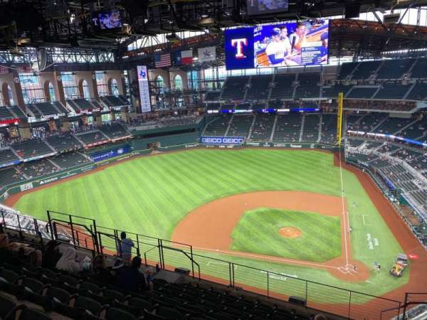 Globe Life Field, bloc: 309, rangée: 10, place: 14