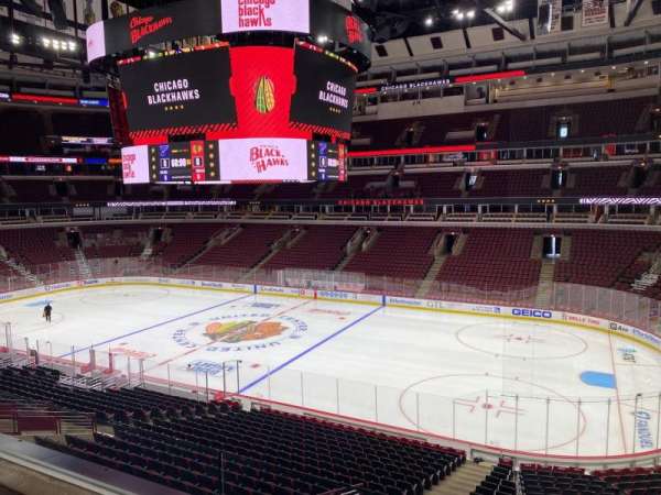 United Center, bloc: 232, rangée: 2, place: 7