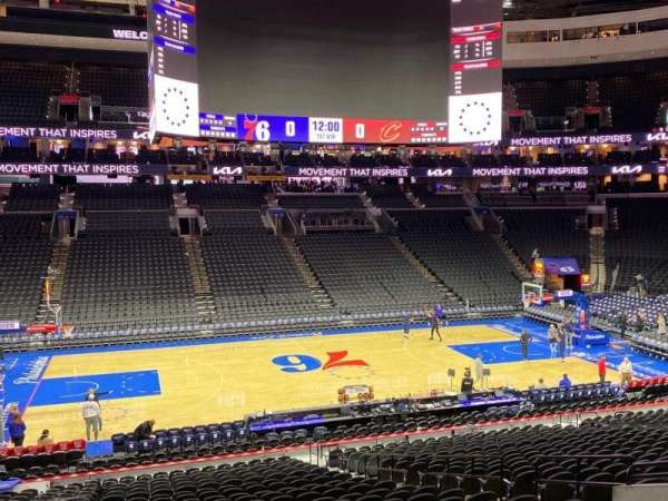 Xfinity Mobile Arena, bloc: C24, rangée: 1, place: 8
