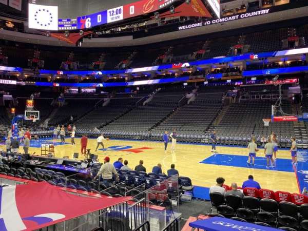 Xfinity Mobile Arena, bloc: 102, rangée: 7, place: 15