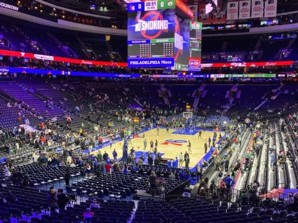 Xfinity Mobile Arena, bloc: 108, rangée: 26, place: 23