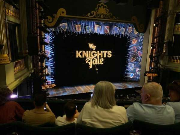 Manchester Opera House, bloc: cirxle, rangée: d, place: 33