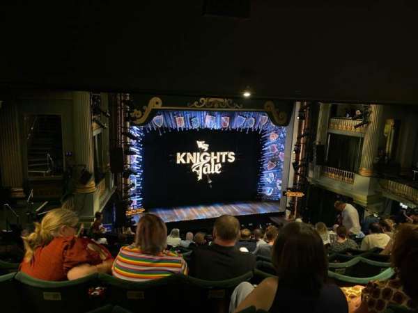 Manchester Opera House, bloc: circle, rangée: n, place: 35