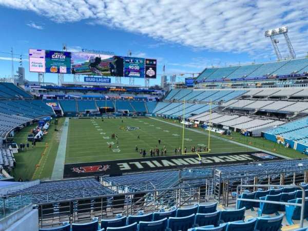 EverBank Stadium, bloc: 225, rangée: h, place: 7