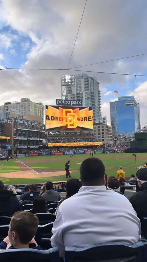 Petco Park, bloc: 103, rangée: 17, place: 11