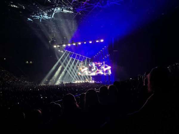 Accor Arena, bloc: Gradin E, rangée: 25, place: 8