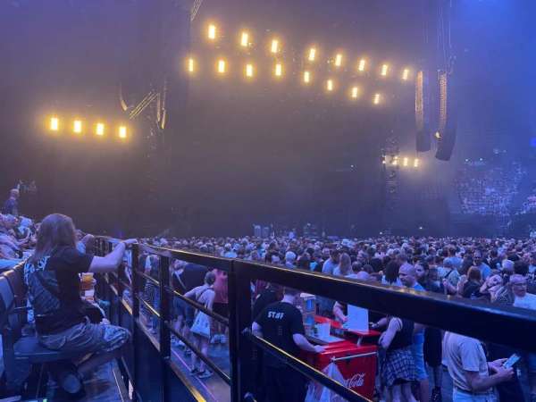Accor Arena, bloc: Gradin O, rangée: 28, place: 27