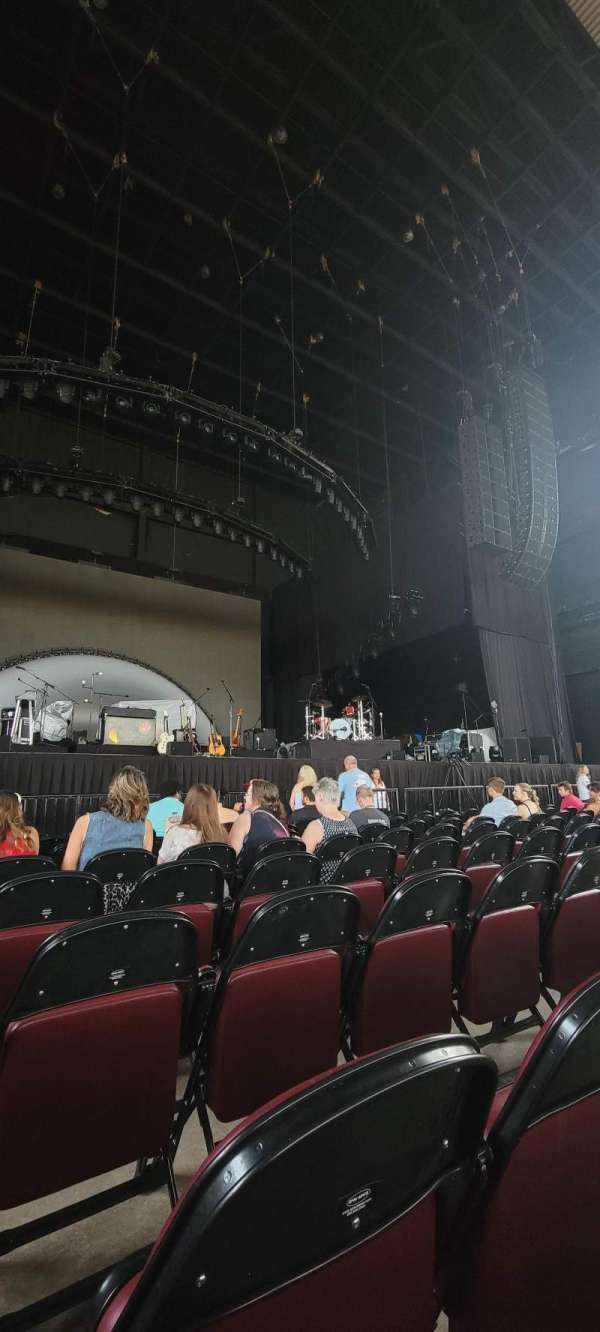 Jiffy Lube Live, bloc: Orchestra 2, rangée: H, place: 27