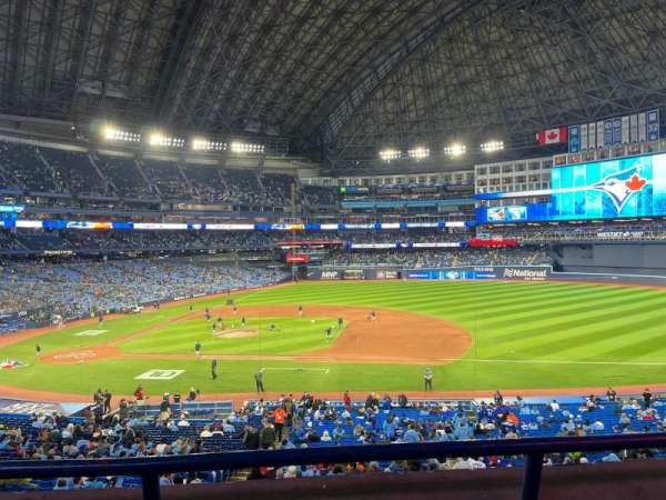 Rogers Centre, bloc: 217, rangée: 2, place: 7