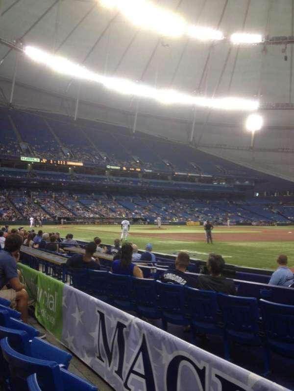 Tropicana Field, bloc: 128, rangée: H, place: 14