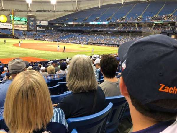 Tropicana Field, bloc: 127, rangée: V, place: 1