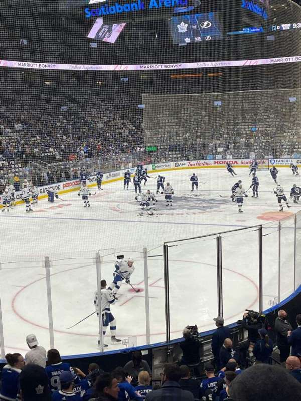 Scotiabank Arena, bloc: 112, rangée: 18, place: 12