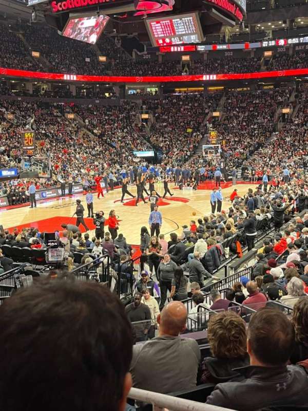 Scotiabank Arena, bloc: 112, rangée: 13, place: 1