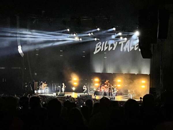 RBC Amphitheatre, bloc: 403, rangée: A, place: 4