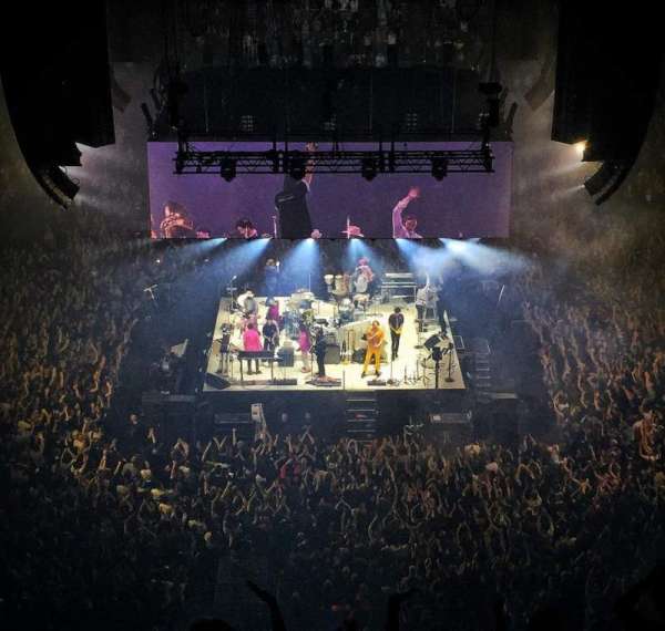 Accor Arena, bloc: Balcon O, rangée: 90, place: 32