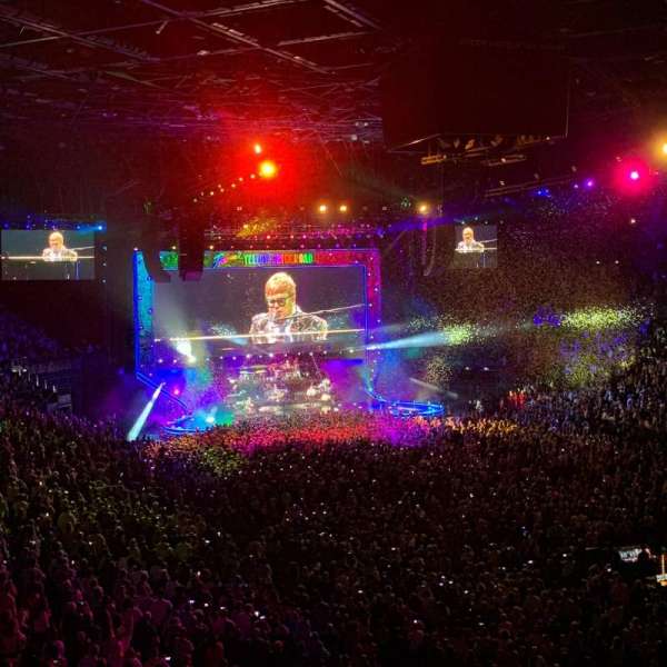Accor Arena, bloc: Gradin T, rangée: 1, place: 6