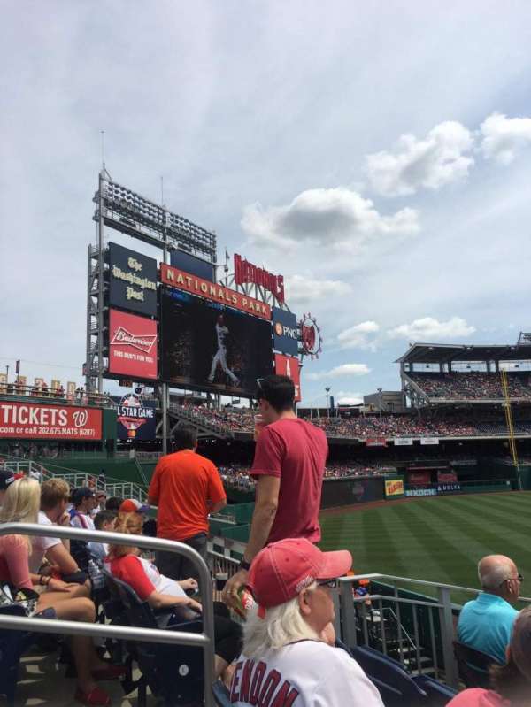 Nationals Park, bloc: 103, rangée: M