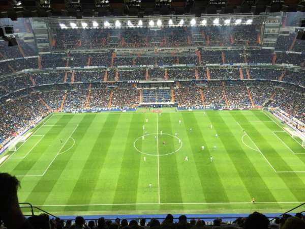 Santiago Bernabéu Stadium, bloc: 601, rangée: 11, place: 9