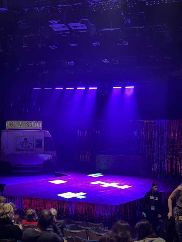 Greenwich Theatre, bloc: Stalls, rangée: I, place: 11