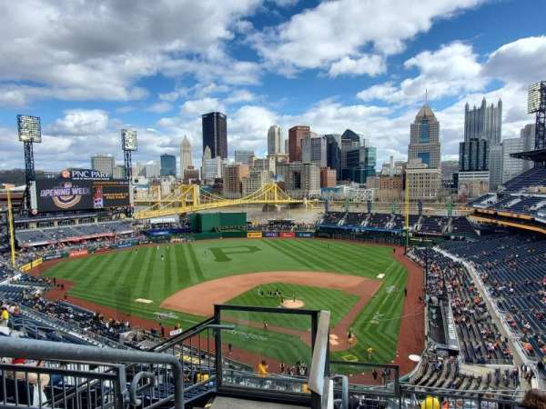 PNC Park, bloc: 318, rangée: K, place: 17