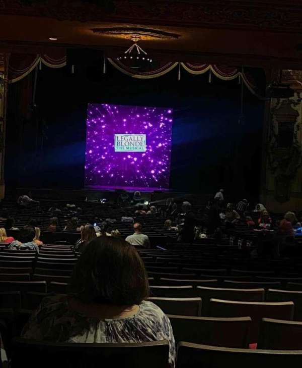 Akron Civic Theatre, bloc: ORCH-2, rangée: NN, place: 10