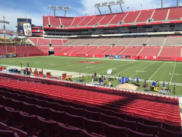 Raymond James Stadium, bloc: 113, rangée: Cc, place: 24