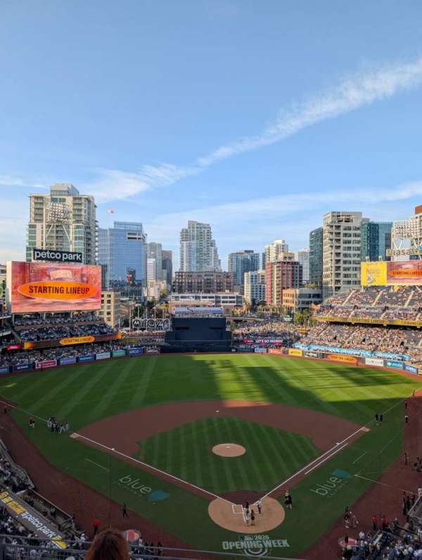Petco Park, bloc: 302, rangée: 9, place: 4
