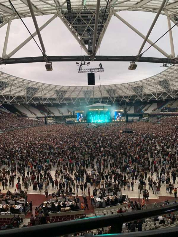 London Stadium, bloc: 252
