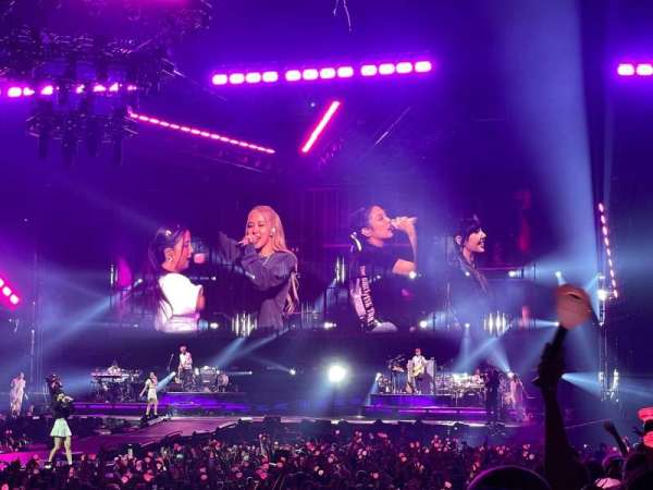 Accor Arena, bloc: Gradin E, rangée: 26, place: 5