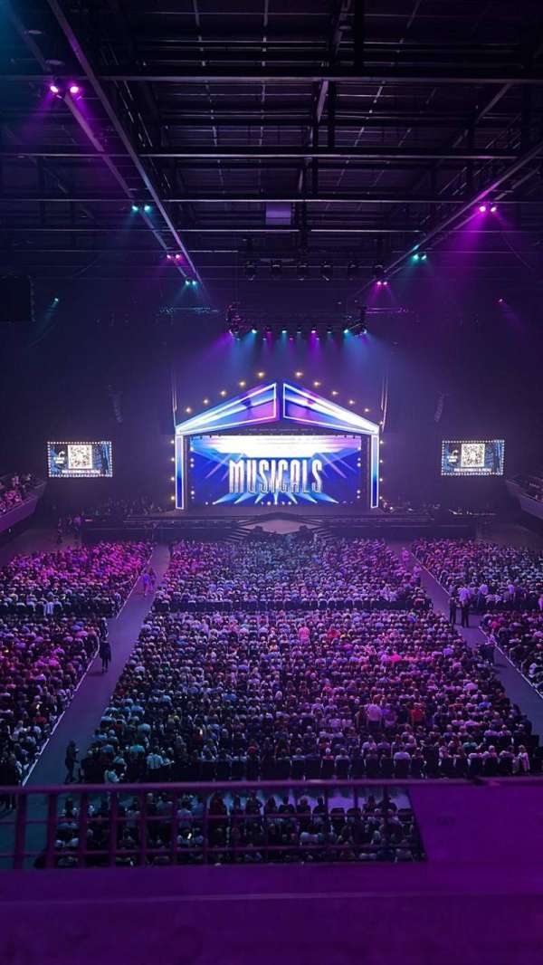 Ziggo Dome, bloc: 208, rangée: 1, place: 244