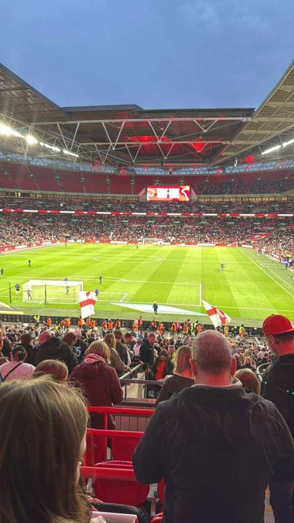 Wembley Stadium, bloc: 110, rangée: 43, place: 231