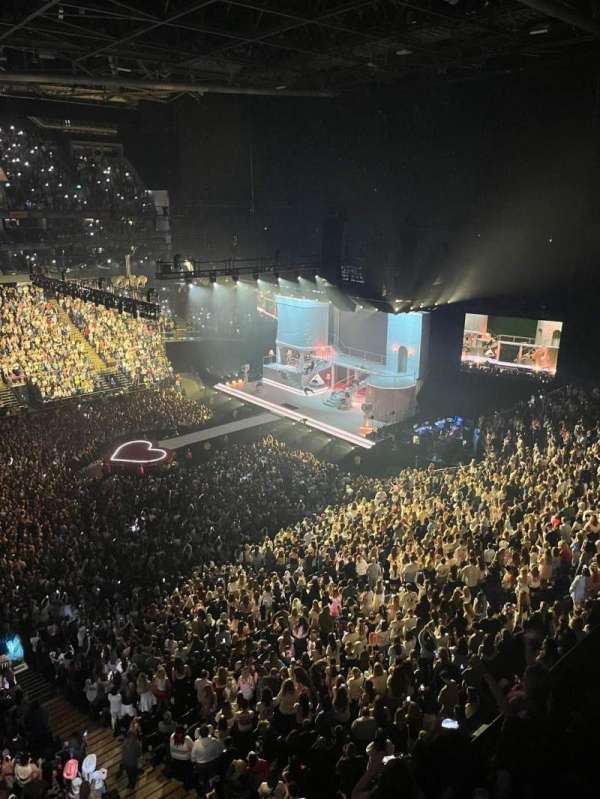 The O2, London, bloc: 419, rangée: A, place: 909