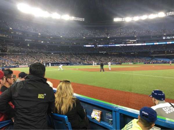 Rogers Centre, bloc: 113AR, rangée: 3, place: 1