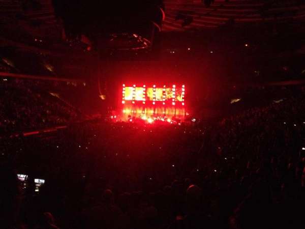 Madison Square Garden, bloc: 103, rangée: 14, place: 20